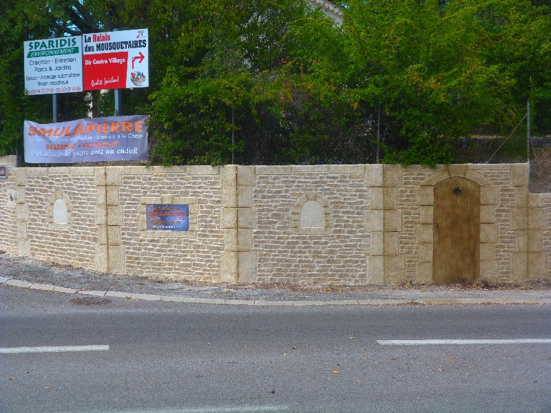 Devis pour rénovation de façade avec aspect pierre à Nice 06