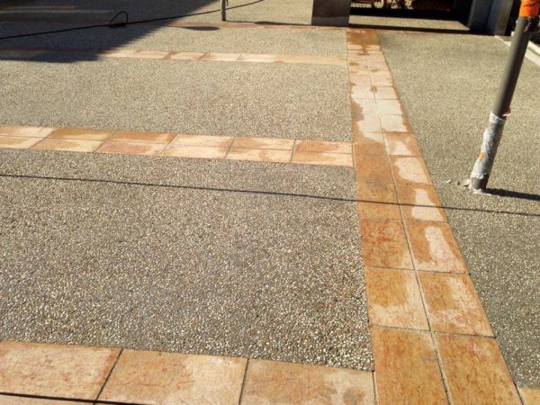 Béton imprimé, béton désactivé, béton lavé à Saint maximin dans le Var