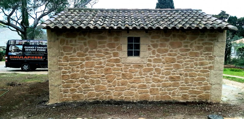 Cabanon en pierre reconstituée à la Ciotat